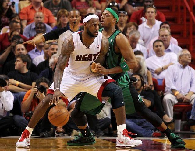 断推动青年 断推动青年