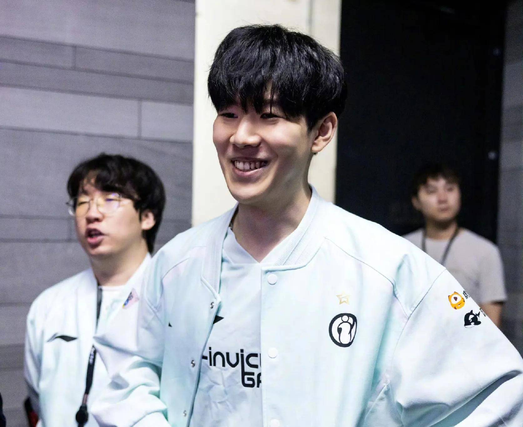 的两次助攻 的两次助攻